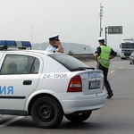 Неопитна водачка предизвика катастрофа край Благоевград