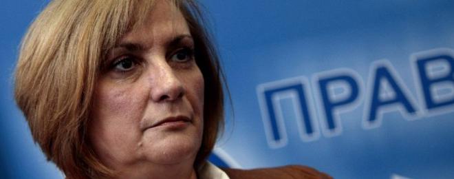 Искра Михайлова позволила тайно добива на шистов газ у нас