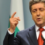 „Алфа рисърч”: БСП губи 20% от избирателите заради Първанов