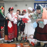 Бабинден е, почитаме акушерките