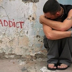 Наркомани със СПИН проституират срещу 2 лева