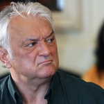 Сашо Диков: Със Сидеров се закачаме по темата за резбата