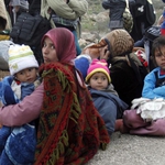 БЧК чака още бежанци до юни