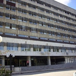 Млад лекар избира Добрич. Бори се за професията си и помага на хората 