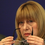 МОН харчи 15 млн. за платформа, свързваща всички училища