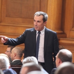 Отхвърлиха и третия вот на недоверие срещу кабинета 