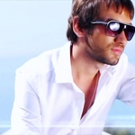 Дамян Попов дарява песни за дете от Радомир и превенция на хепатит 