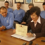 Кметът дари чек за 4000 лева на мъжкия тим на „Добруджа 07” от благодарност