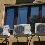 Крадци тръгнаха на „лов” за климатици в Добрич и Албена