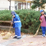 Подготвят улиците в Добрич за ремонт с пролетно почистване