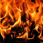 Пожар хвана в капана си млад добричлия