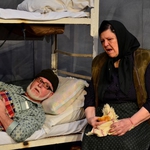 Празнуваме Деня на театъра в Добрич с порция смях в „Районна болница” (видео)