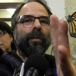 Пръснали пеперуди в НС като реклама на „Къртицата 2”