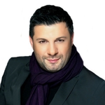 Тони Стораро ще пише шестици на добричлийки в "най-добрата фирма" MAGNET CLUB