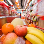 Инспектори и доброволци тръгват на масови проверки за опасни храни