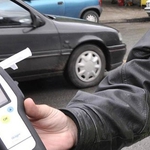 Прибраха мъртвопиян младеж без книжка да изтрезнява в ареста