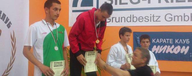 Самураи от Добрич се окичиха с 3 злата и 3 сребра на турнира „Nikon Open 2014”
