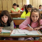 Четвъртокласниците в Добрич полагат матура по БЕЛ 