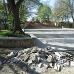 Добричлии си спретнаха незаконно сметище в парка