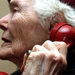 Две старици от Добричко се простиха с почти 7 бона след телефонни измами