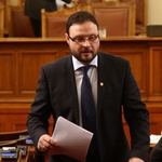 ГЕРБ внася вот на недоверие срещу кабинета, „Атака” искат касиране на изборите