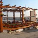 Инспектори по безопасност на храните съветват бизнеса за летния туристически сезон