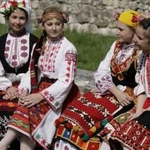Международен младежки фолклорен събор събира българчета от цял свят в Каварна 