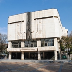 Настаниха лунапарка пред органовата зала в Добрич за 24 май