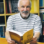 Общината покани на гости в родния Добрич автор на 4 исторически романа