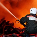 Огнеборците гасиха бивша детска градина в Житница и гора край Каварна