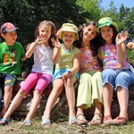 Осигуряват безплатни прегледи и лятно училище за 210 деца от Крушари