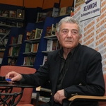 Стефан Цанев в Добрич: Политиците действат разрушително върху езика на цялата нация