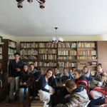 Ученици от Добрич в преследване на европейския интелектуалец Петър Увалиев 