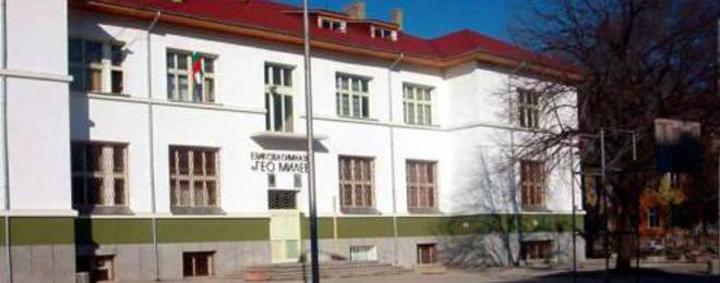 Препълнени са паралелките в 4 гимназии в Добрич още в първо класиране