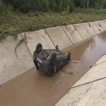 Добрич тъне под тонове мръсотия. Търсят 250 бона за разчистване на дерето