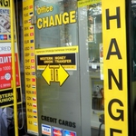 Инспектори към туристите: Внимавайте с обмяната на пари и покупката на бижута!