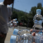 Община Добрич набира вода, хранителни продукти и почистващи дезинфекционни препарати 