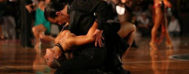 300 двойки от 10 държави танцуват в Международния турнир по спортни танци в Албена