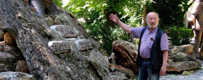 Георги Чапкънов огледа мястото в Каварна, където ще бъде издигнат паметник на легендарният „щурец“ Петър Гюзелев