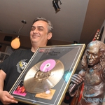 Кметълът показва рок колекцията си в Албена 