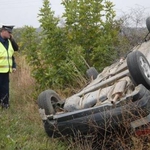 Шофьор от Добрич обърна колата си на пътя Бяла - Попово