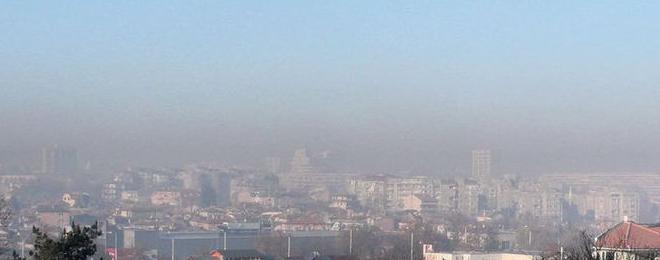 Мръсен въздух с ФПЧ над нормата са дишали добричлии и на 1 декември