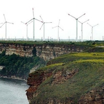 Добруджанските ветропаркове  увеличават производството си, а тези в Стара планина влошават показателите си