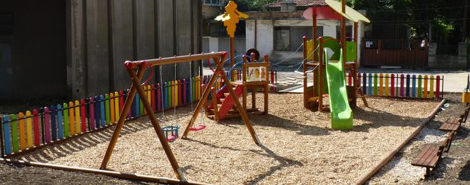 Днес от 11. 00 часа кметът на Добрич ще открие нова детска площадка по ул. „Филип Тотю“