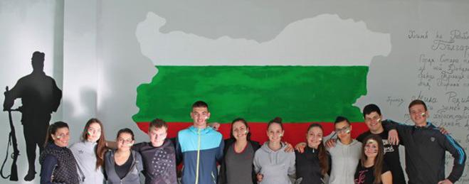 Изрисувани стени развиват националното самосъзнание в СОУ „Стефан Караджа“ – Каварна
