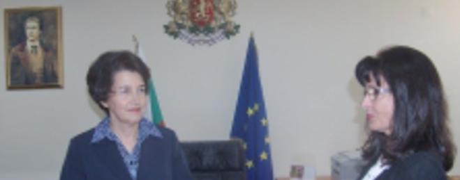 Областният управител Детелина Николова встъпи в длъжност